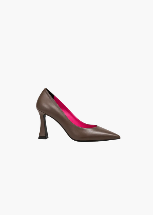 Genuine leather pumps with hourglass heel | Andrea Pinto